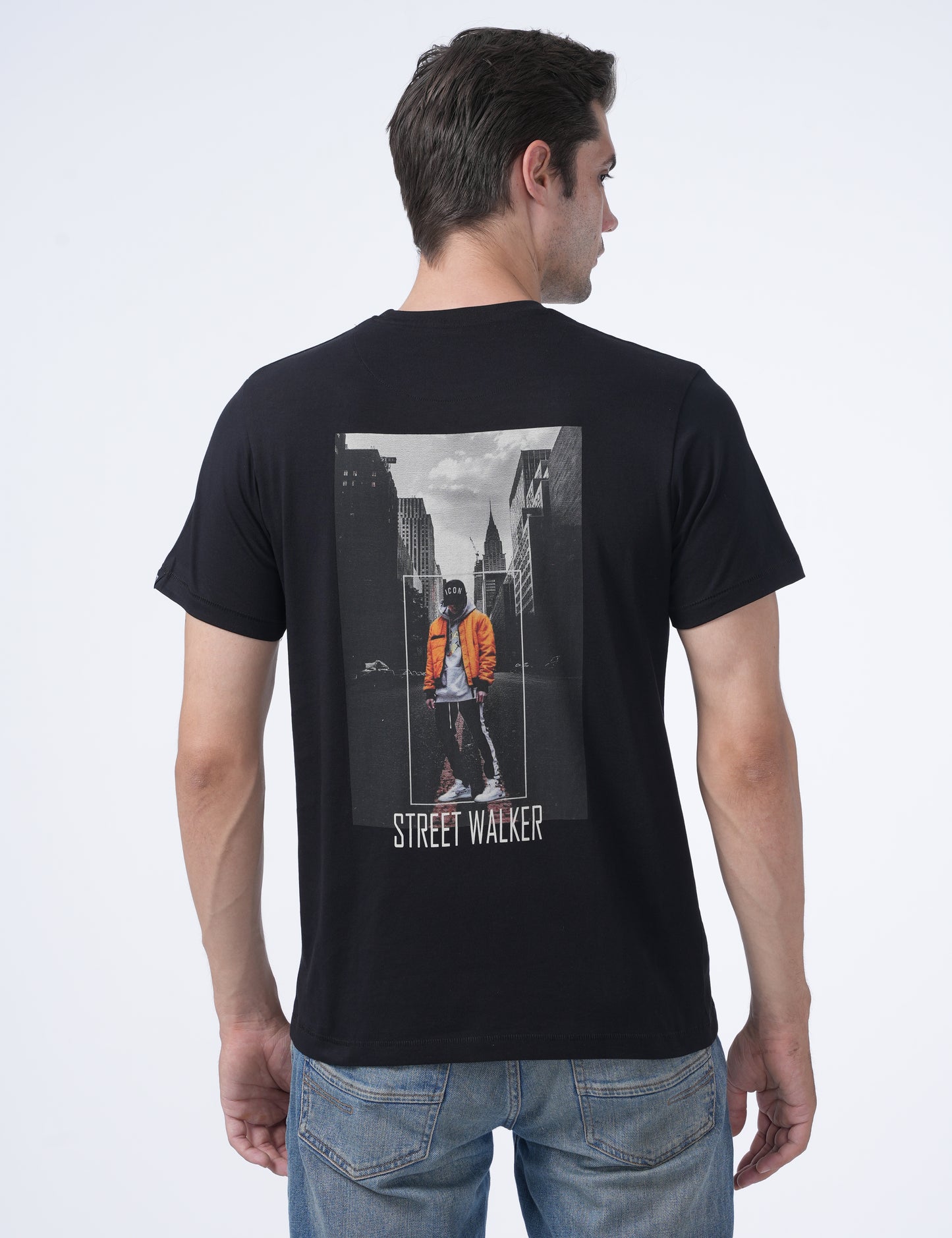 Men T-shirt - Black - UN006