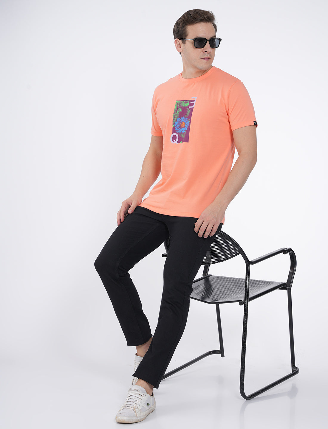 Men T-shirt - Desert flower - UN009